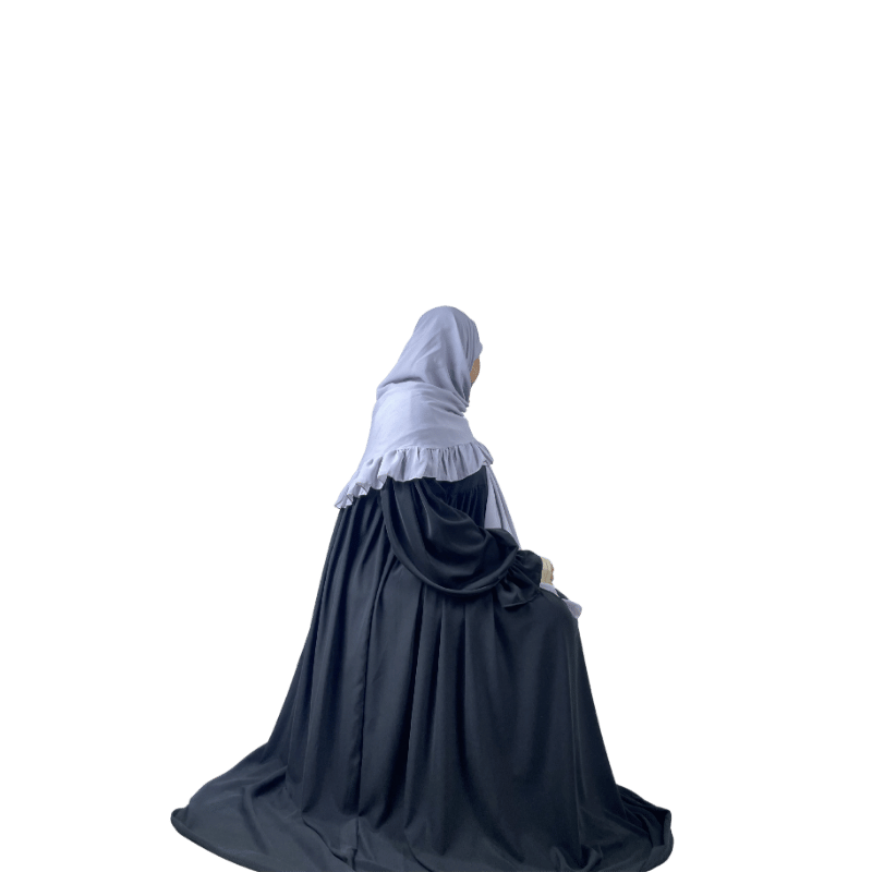 موديل نور الملكي