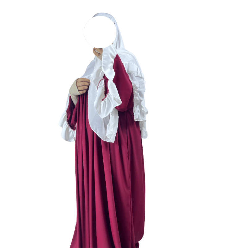 موديل نور الملكي