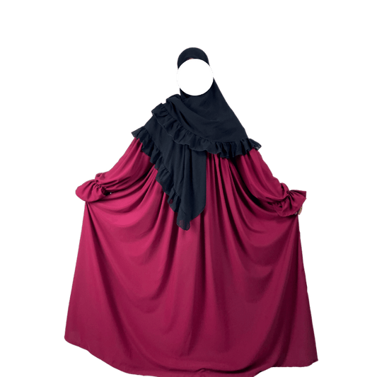 موديل نور الملكي